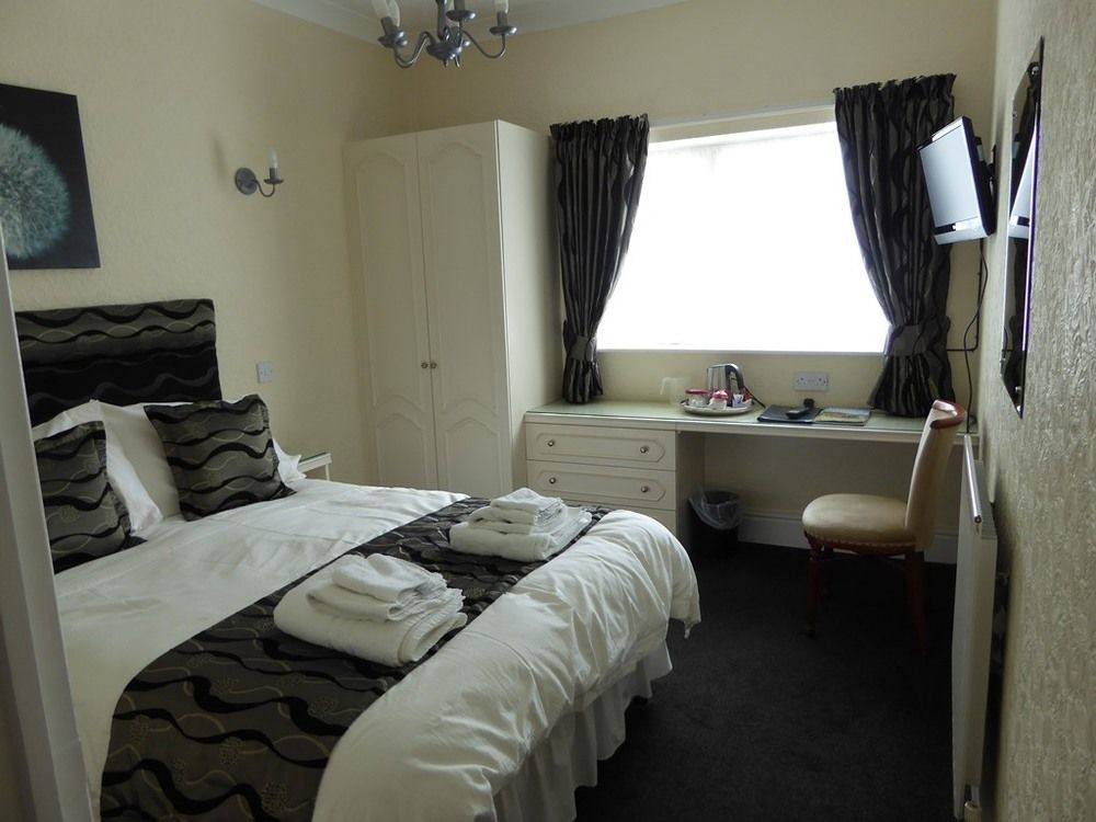 The Berwick - Over 40'S Only Blackpool Ngoại thất bức ảnh