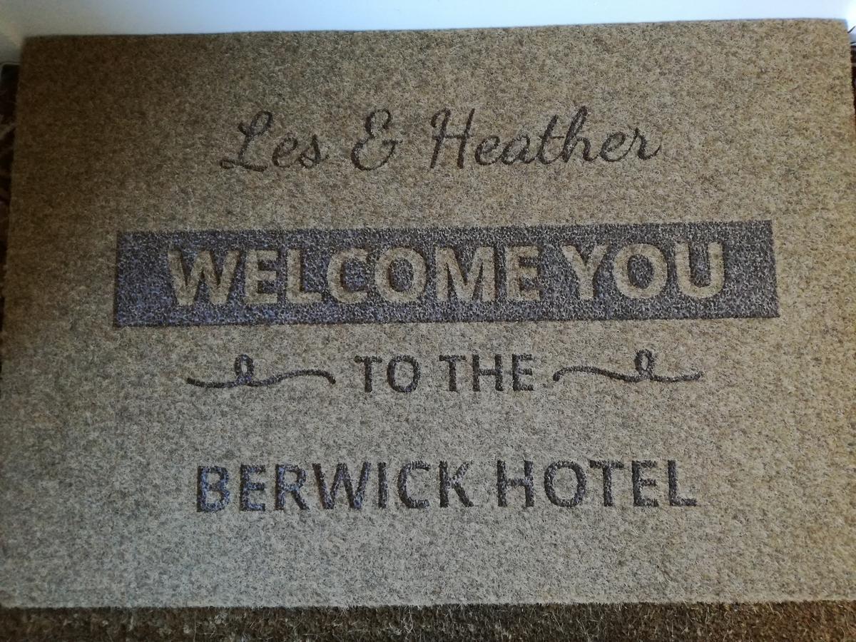 The Berwick - Over 40'S Only Blackpool Ngoại thất bức ảnh