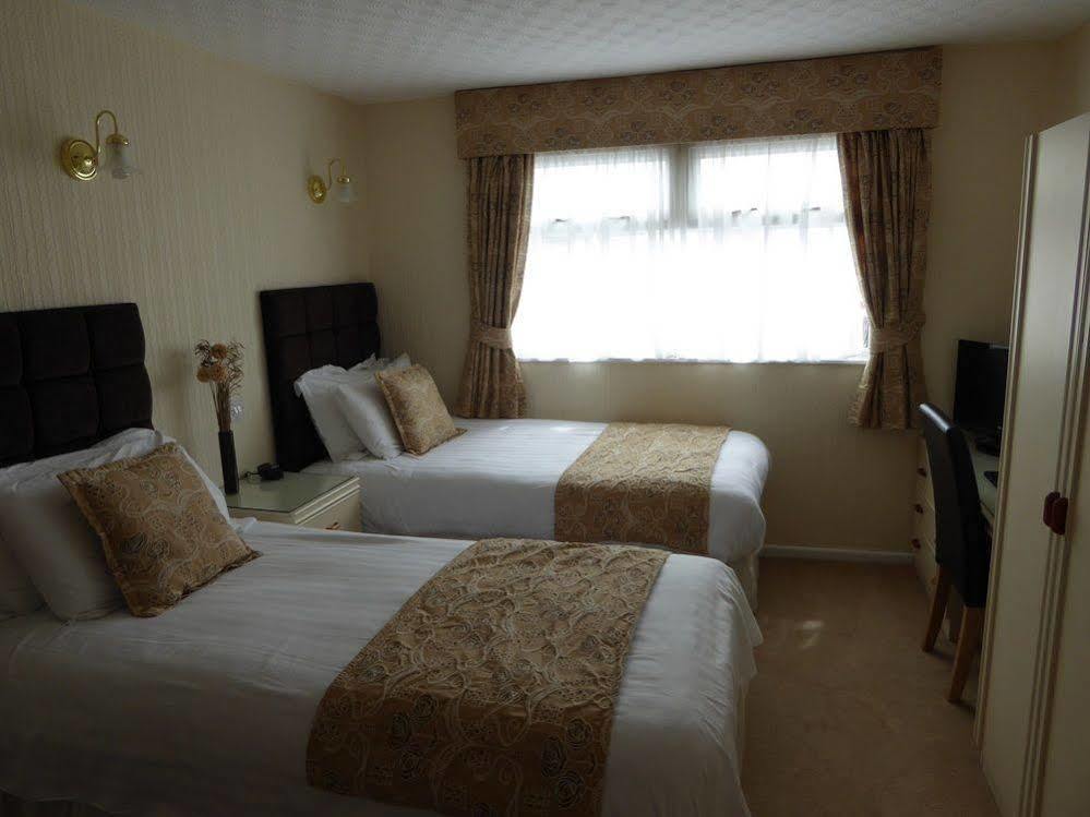 The Berwick - Over 40'S Only Blackpool Ngoại thất bức ảnh